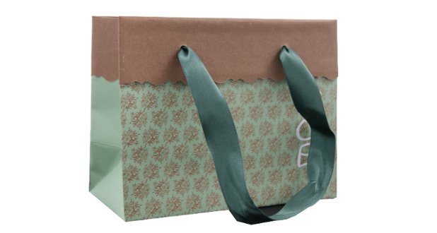 Un-Laminated Rope Handle Paper Bags Printed Carrier Bags